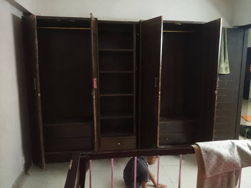 laminated bedset 16