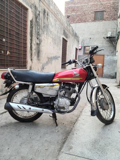 Honda CG 125 special edition 2021 urgent sale