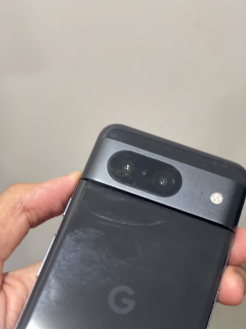 Google Pixel 8 1