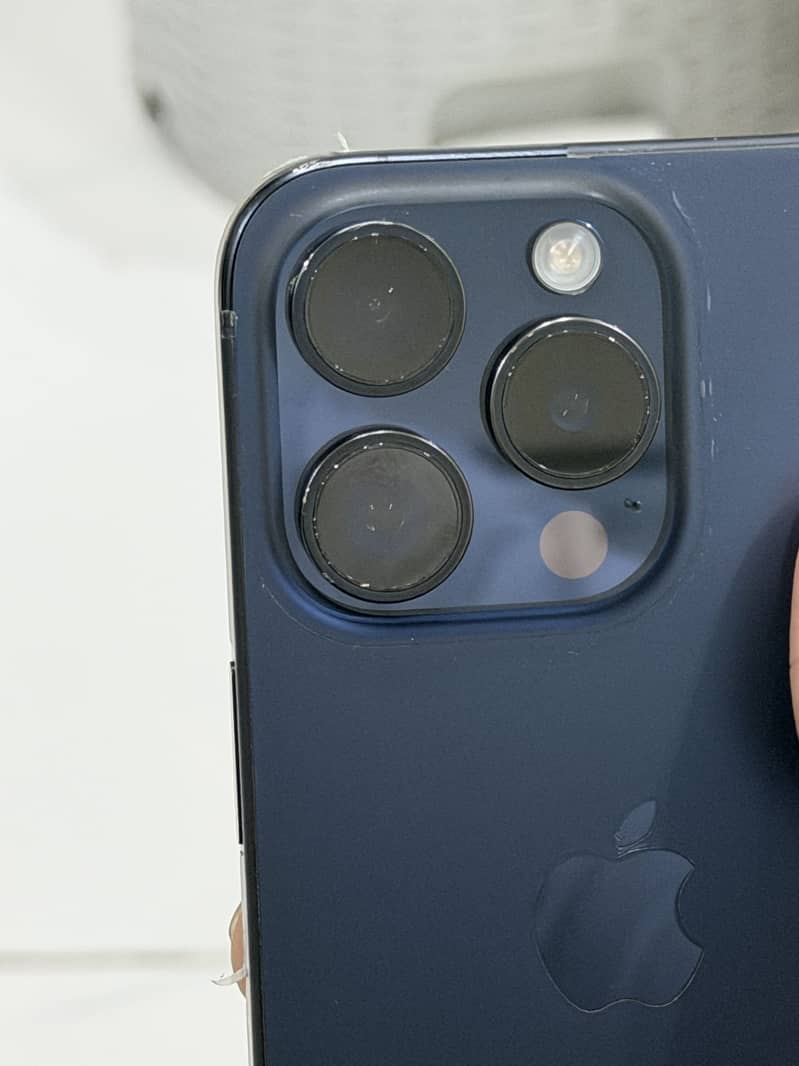 Apple iPhone 15 Pro 5