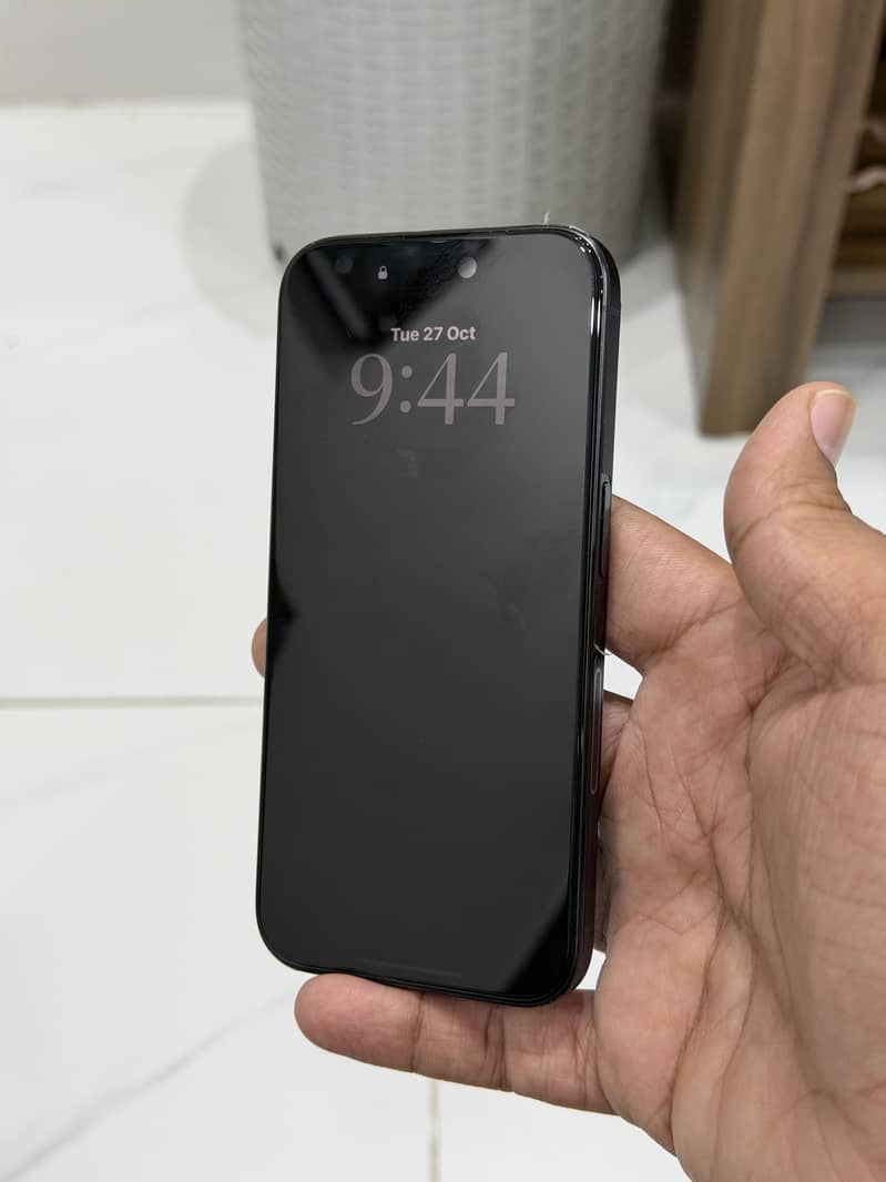 Apple iPhone 15 Pro 6