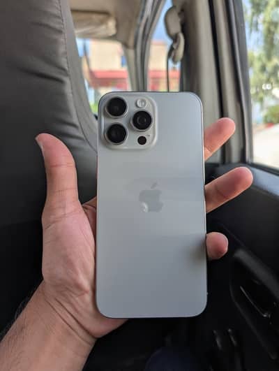 Apple iPhone 15 Pro Max