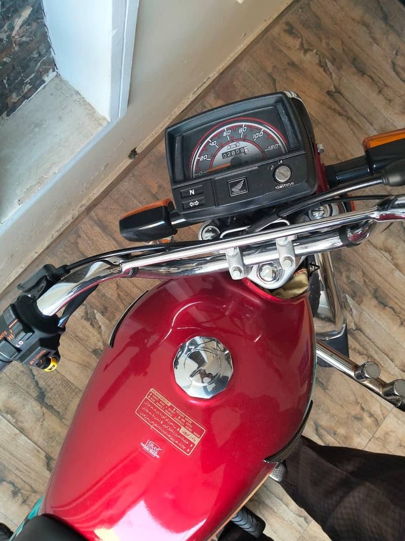 CD 70.2027 Model 10/10 Condition 2