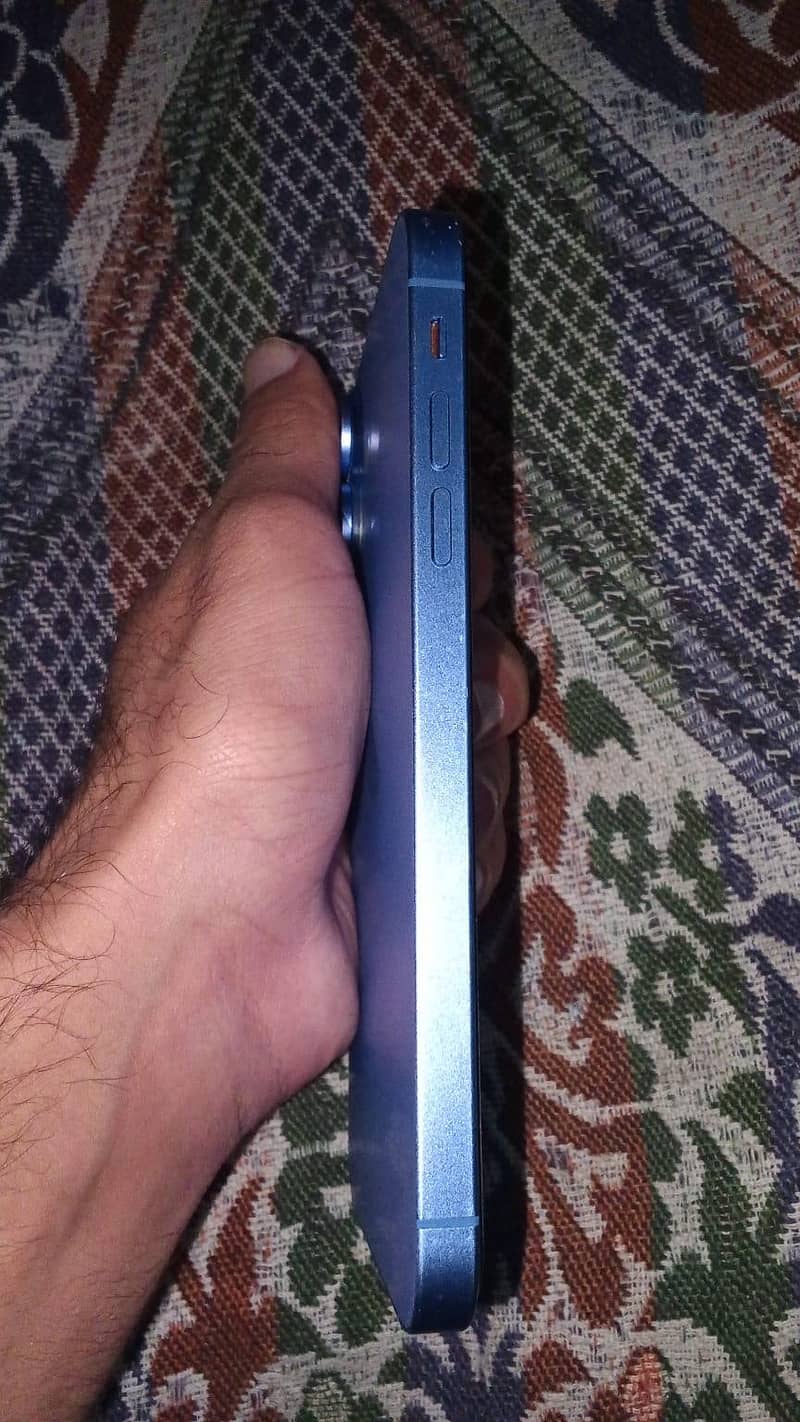 Apple iPhone XR 1