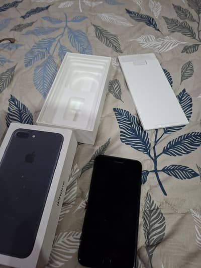 Apple iPhone 7 Plus 8.5/10 Condition First Owner Used