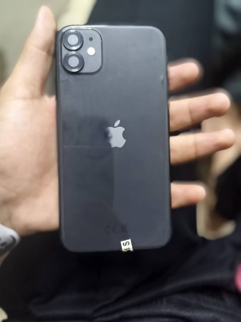 Apple iPhone 11 0