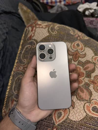iPhone 15 Pro 256 tb