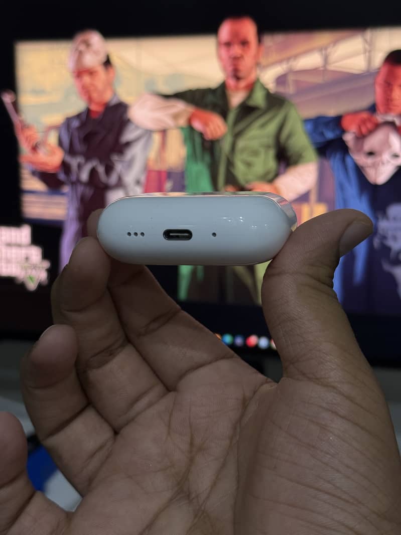 Apple airpod pro 3 4