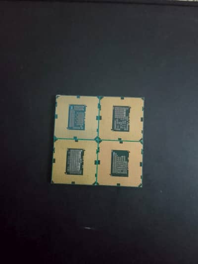 "i7", "i5", or "i3" processors