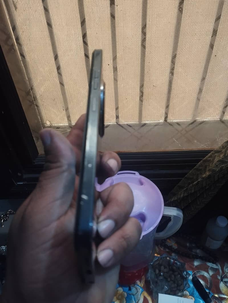 Tecno SPARK 30C 3