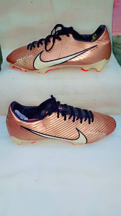 original football shoes Nike phantom airzom adidas predator puma