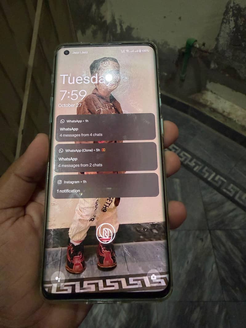 One Plus 8 Pro 6