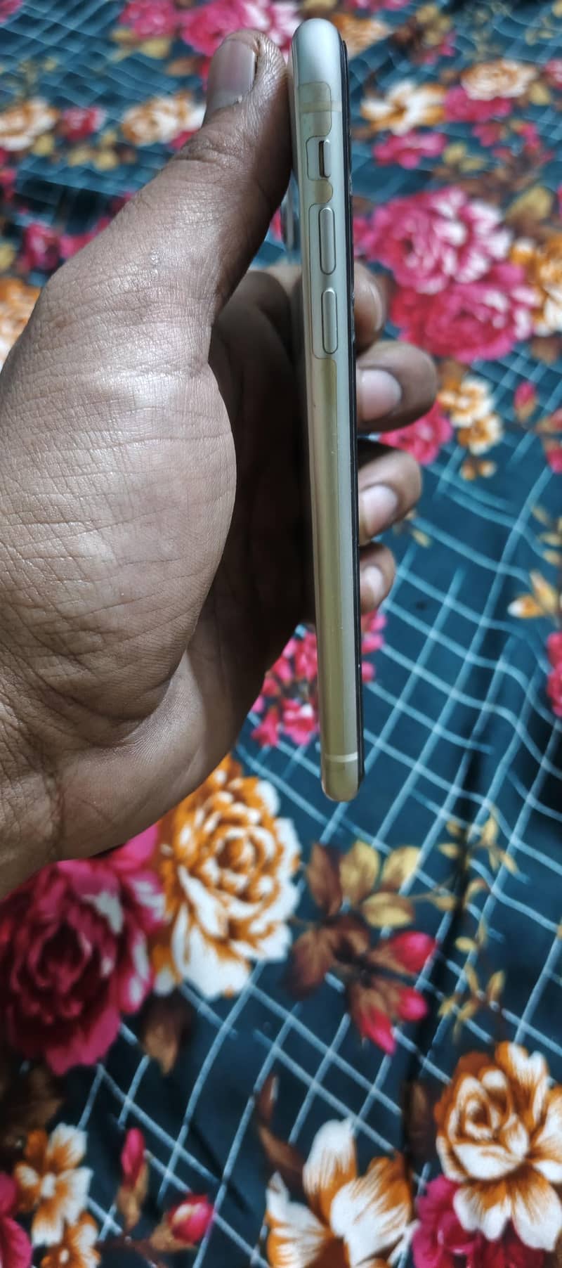 Apple iPhone 11 8