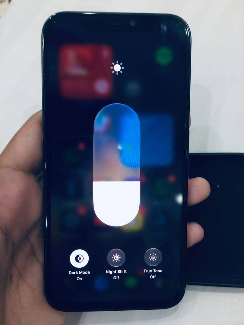 Apple iPhone 12 4