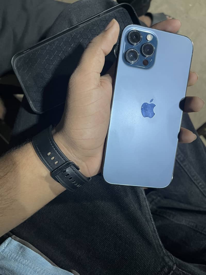Apple iPhone 12 Pro Max 0