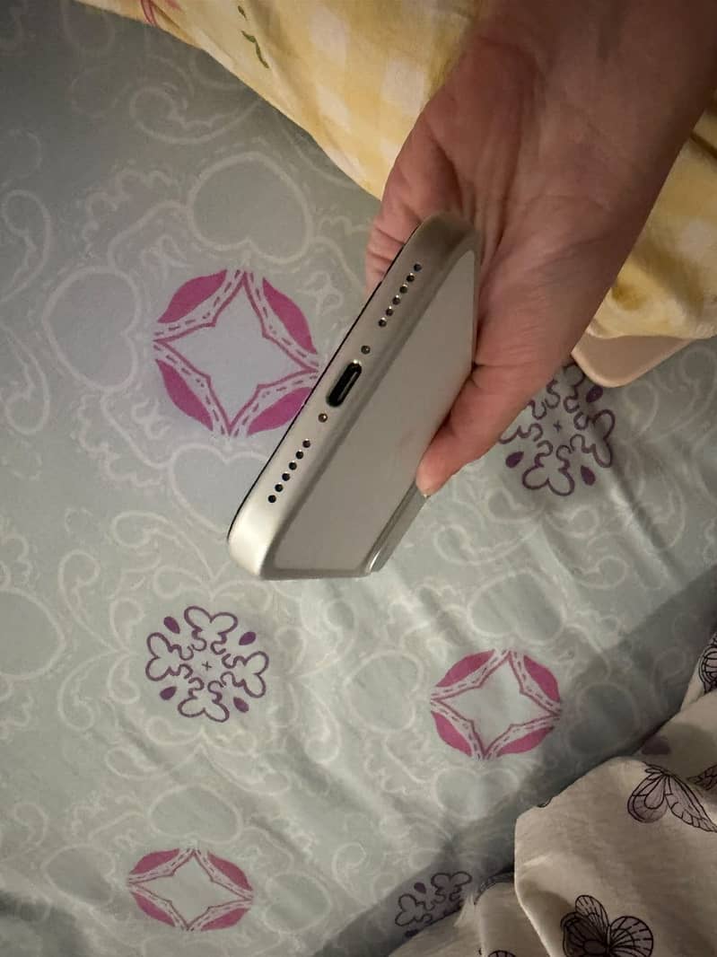 Apple iPhone 17 Pro Max 2