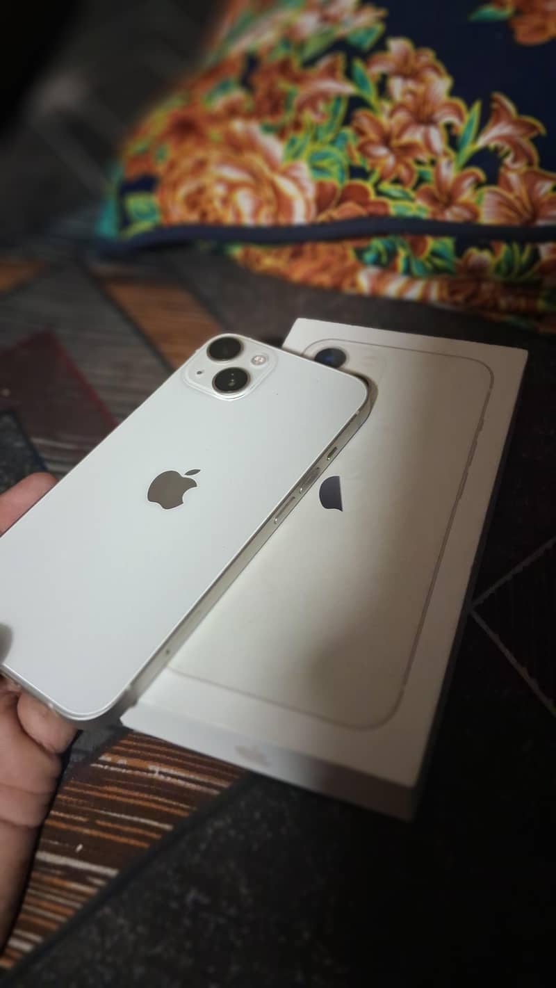 Apple iPhone 13 1