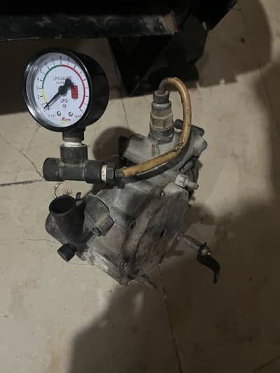 Lpg cylinder , kit , rubber hose connecter & fuel pump