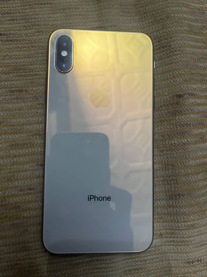Apple iPhone XS 1