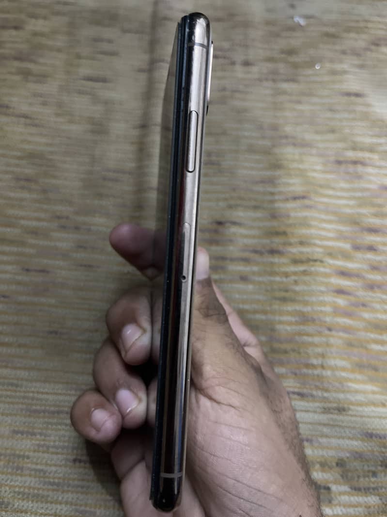 Apple iPhone XS 2