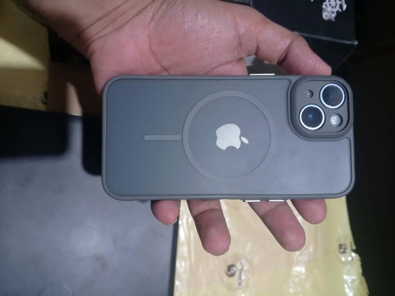Apple iPhone 14 4