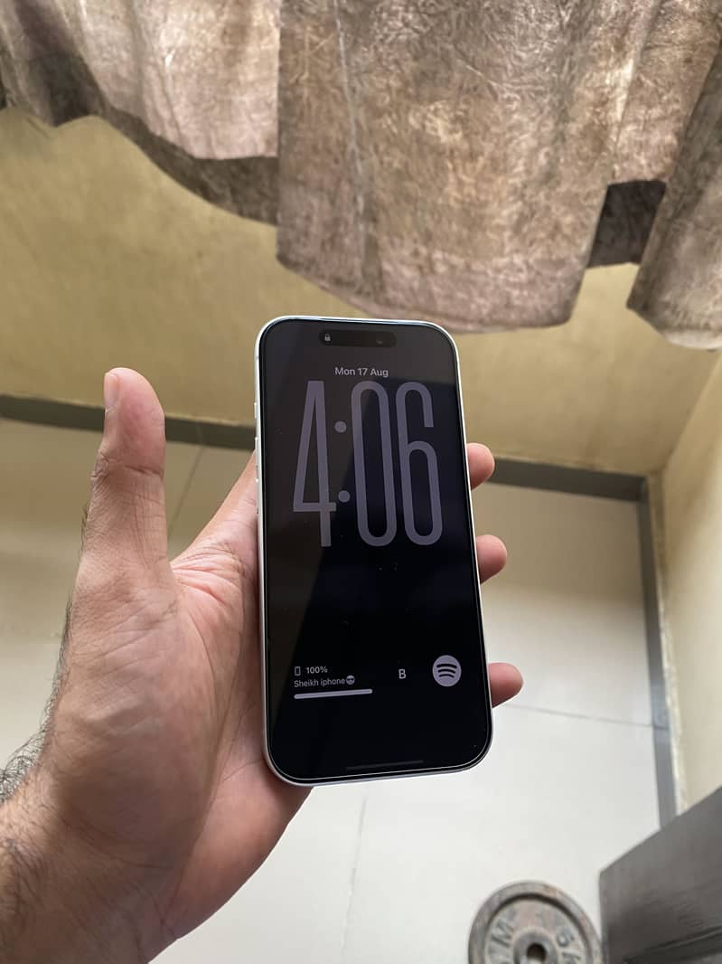 Apple iPhone 17 Pro 1