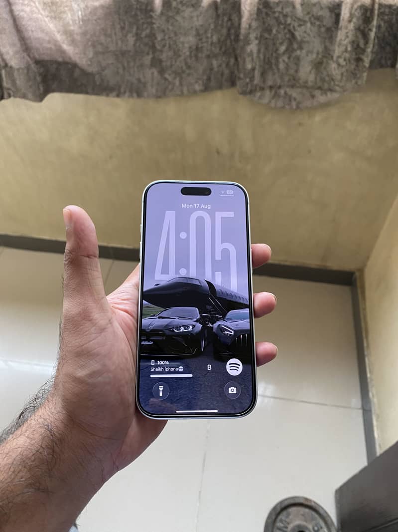 Apple iPhone 17 Pro 2