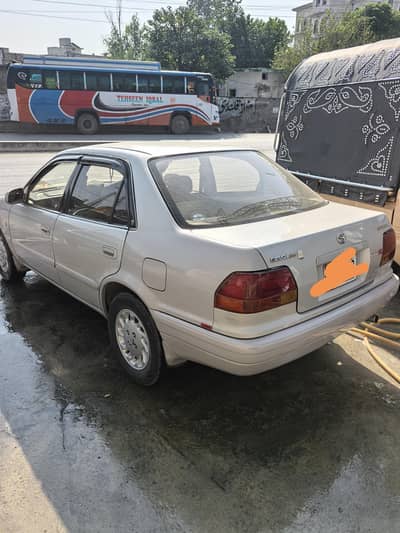 Toyota Corolla 2