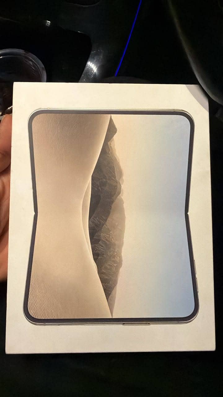 Apple iPhone Duo 0
