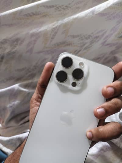 Apple iPhone 15 Pro Max