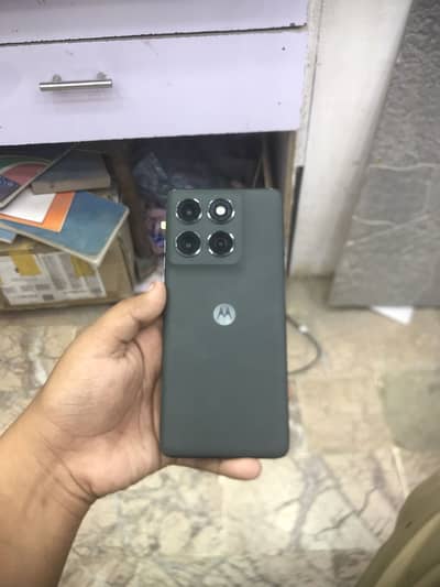Motorola Edge