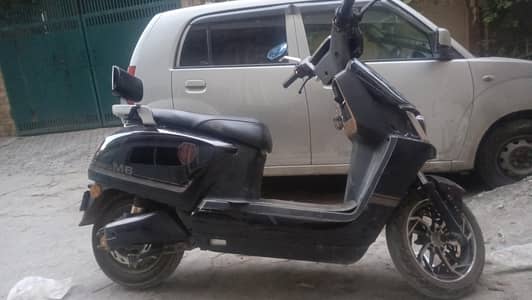 for sale may ma li thi non portable lithum  axsident all good 1000% ok