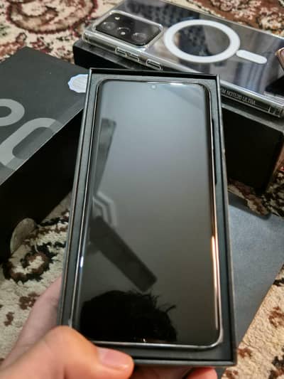 Samsung Galaxy S20 5G Official PTA Approved with Box Charger 8/128GB