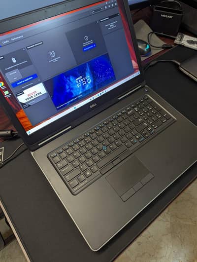 Dell Precision 17 7710 Budget King i7-6thHQ - 4GB GDDR5 / 8GB /512GB