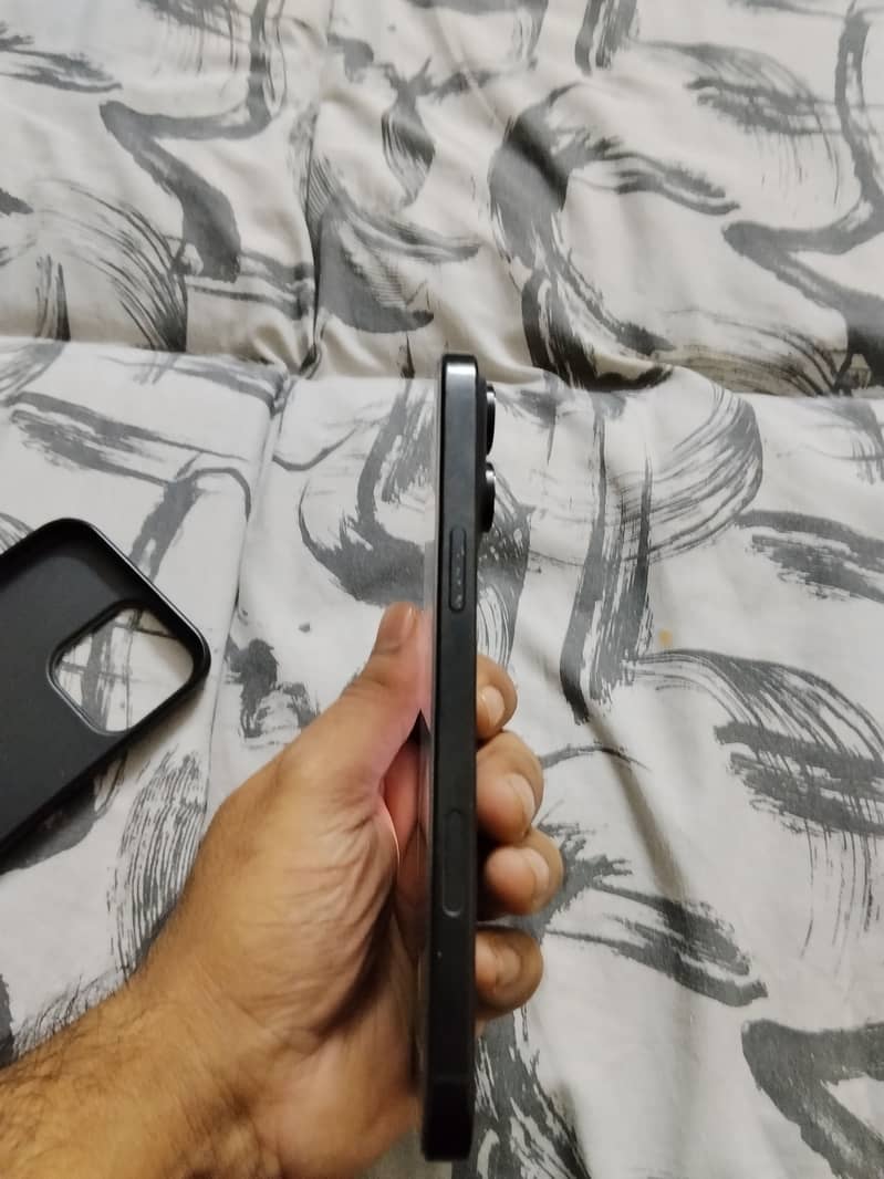 Apple iPhone 16 Pro Max 256GB - Official PTA Approved 6