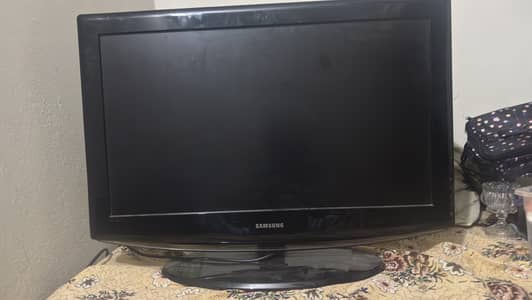 Samsung LCD for sell