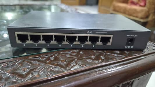 TP-Link 8-Port 10/100Mbps Desktop Switch with 4-Port PoE+