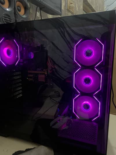 Gaming PC i7 4th Gen | 8GB RAM | SSD + HDD | RGB Thunder Case