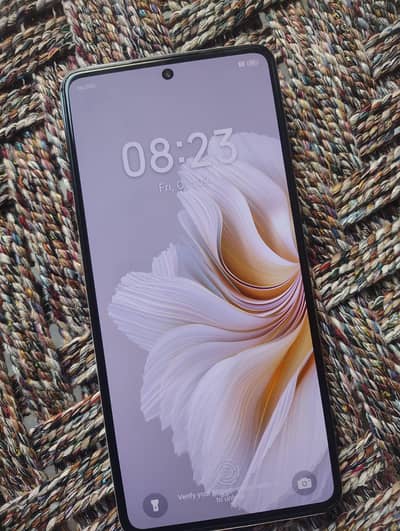 Tecno CAMON 20
