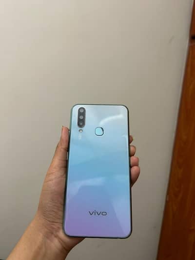 Vivo Y17