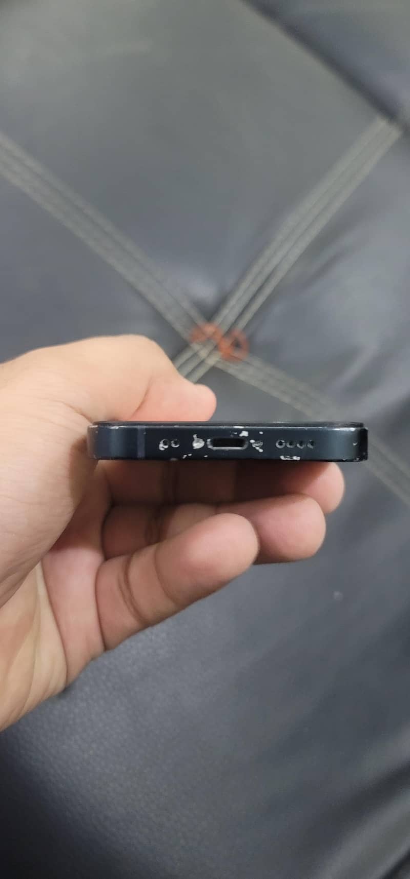 Apple iPhone 13 mini 4