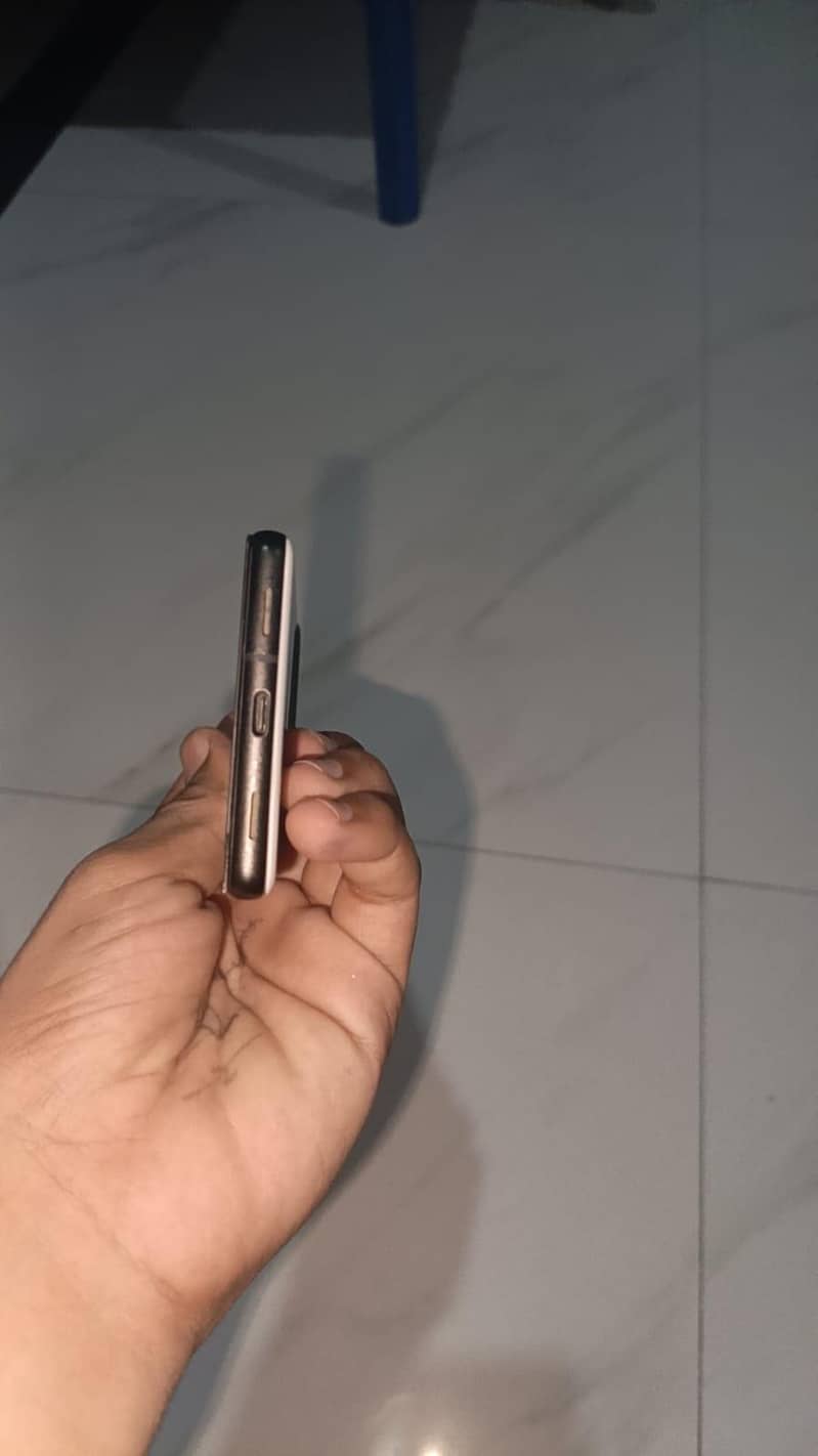 Google Pixel 6a 3