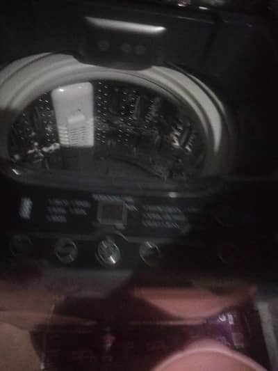 Automatic washing machine just 1 day used