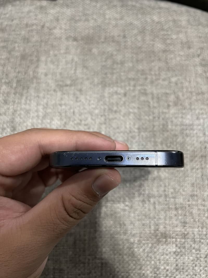 Apple iPhone 15 Pro Jv 1