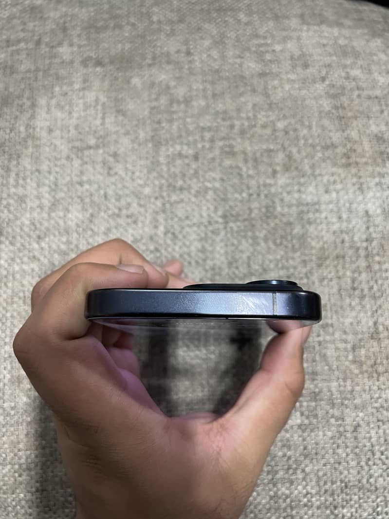 Apple iPhone 15 Pro Jv 4