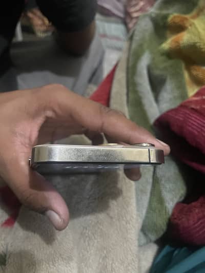 Apple iPhone XR convert 13 pro