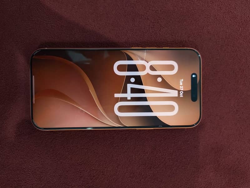 iPhone 17 Pro Max Orange 4