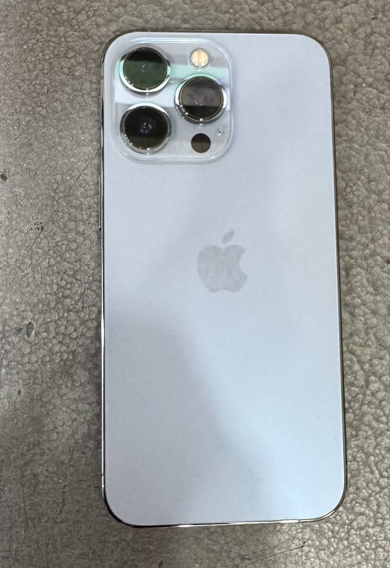Apple iPhone 13 Pro 0