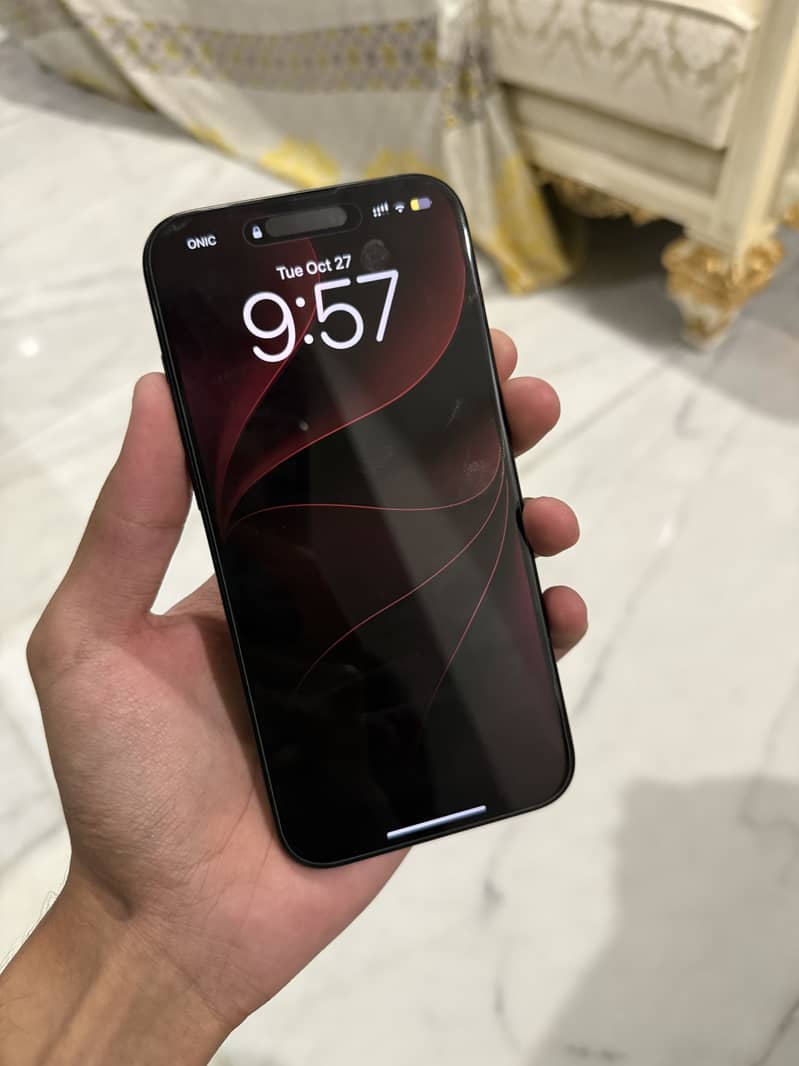 iPhone 16 Plus (Approved) 1