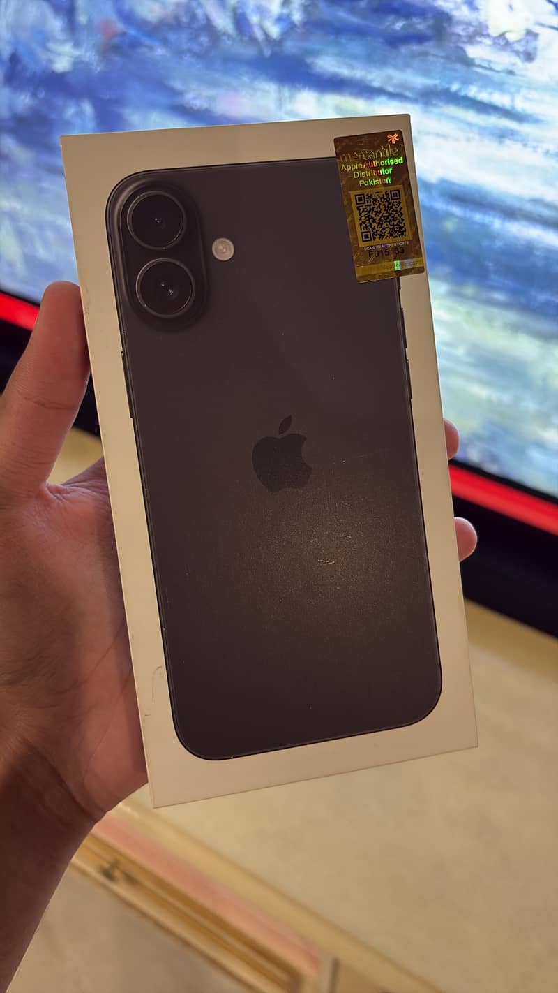 iPhone 16 Plus (Approved) 6